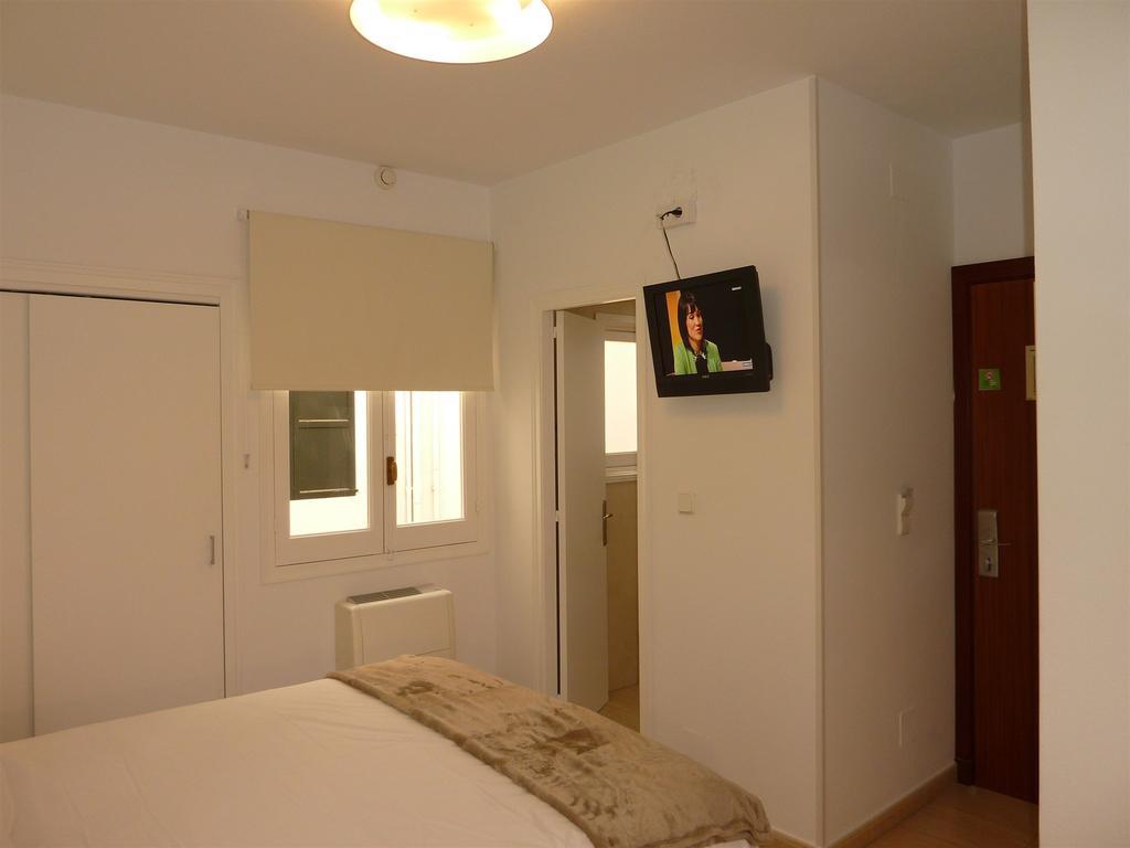 Hostal Jume - Urban Rooms Mahón Exteriör bild
